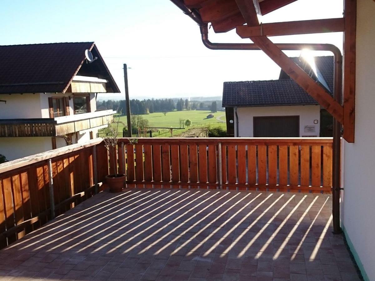 Cosy Holiday Home With Sauna In The Allg U Burggen Экстерьер фото